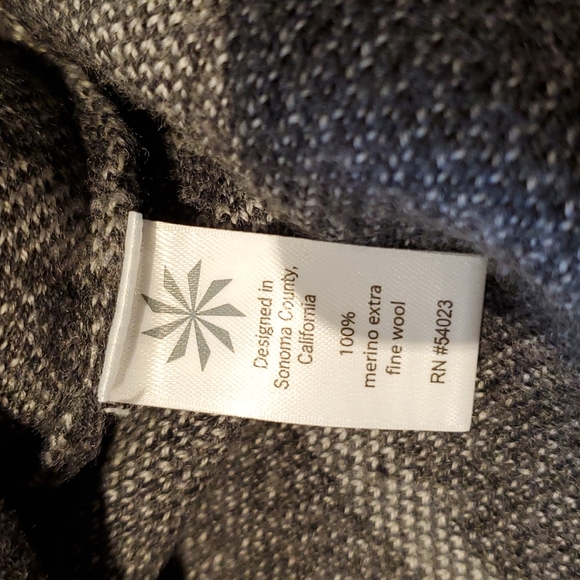 Athleta Wool Sweater - Picture 4 of 4